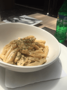 Pasta with cream